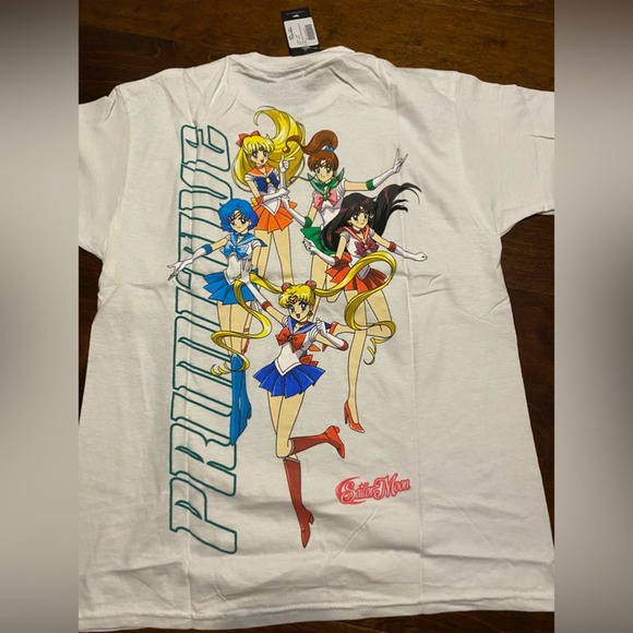 NWT Primitive Sailor Moon Guardians Tee Ladies Small - Picture 1 of 7